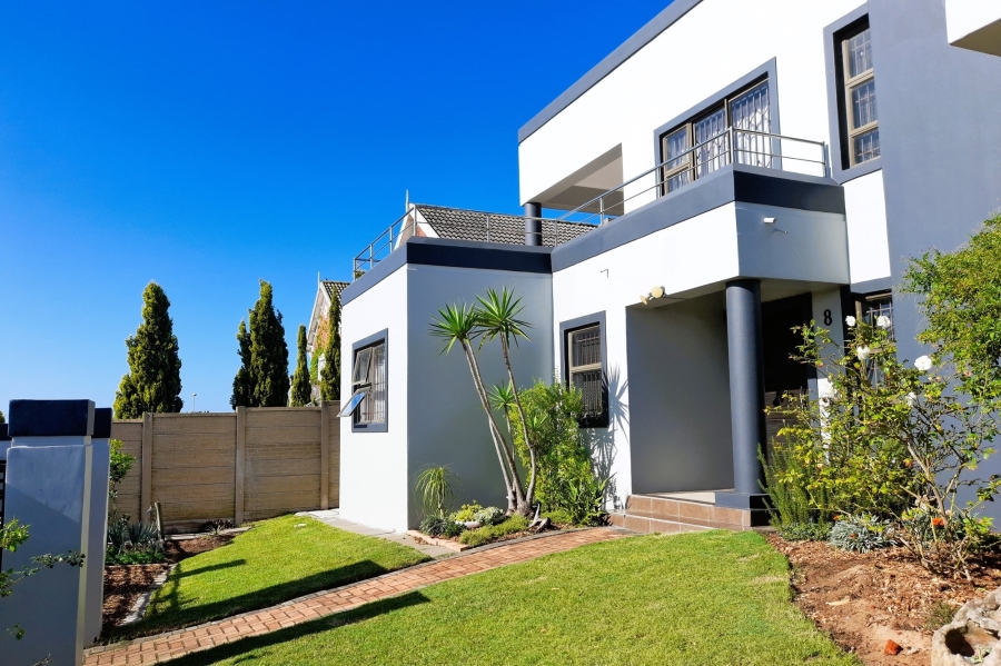 3 Bedroom Property for Sale in Kamma Heights Eastern Cape